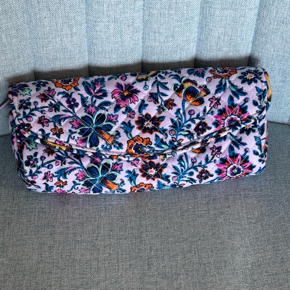 Vera Bradley Pink and Blue Multi Floral Clutch NWOT